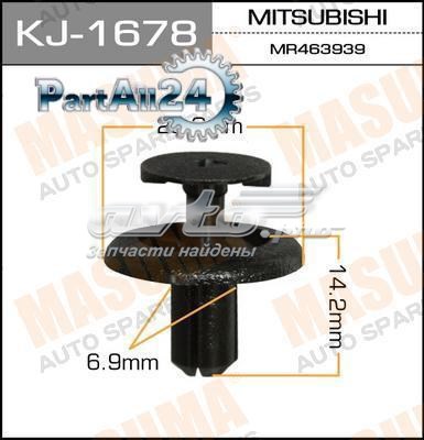 KJ1678 Masuma clips de fijación de pasaruedas de aleta delantera