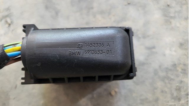  BMW 6913653