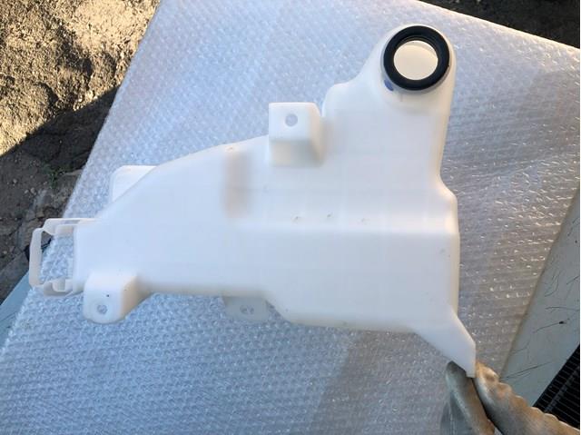  Depósito de limpiaparabrisas Toyota Hilux 