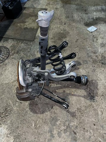 Muelle de suspensión eje delantero para Audi Q5 (FYB, FYG)