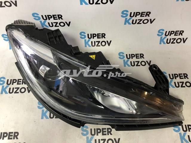 68228948AE Chrysler faro derecho