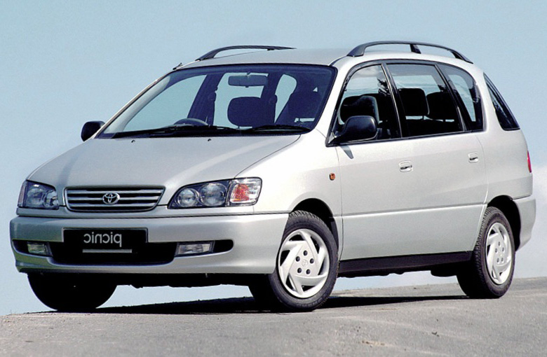 Toyota Picnic (1996 - 2001)