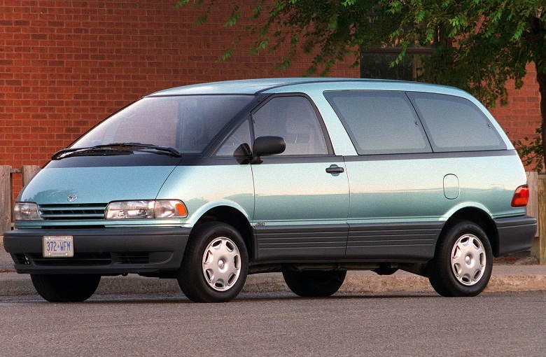 Toyota Previa (1990 - 2000)