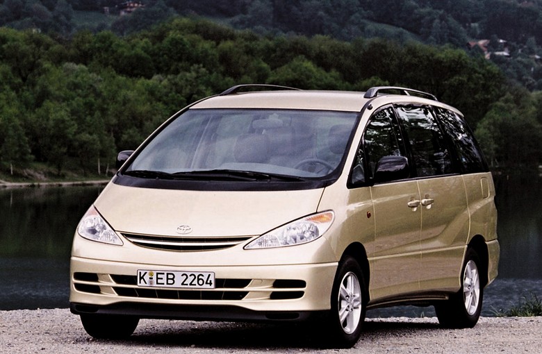 Toyota Previa (2000 - 2006)