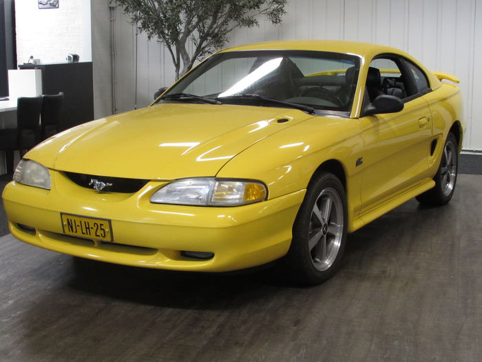 Ford Mustang (1994 - 2000)