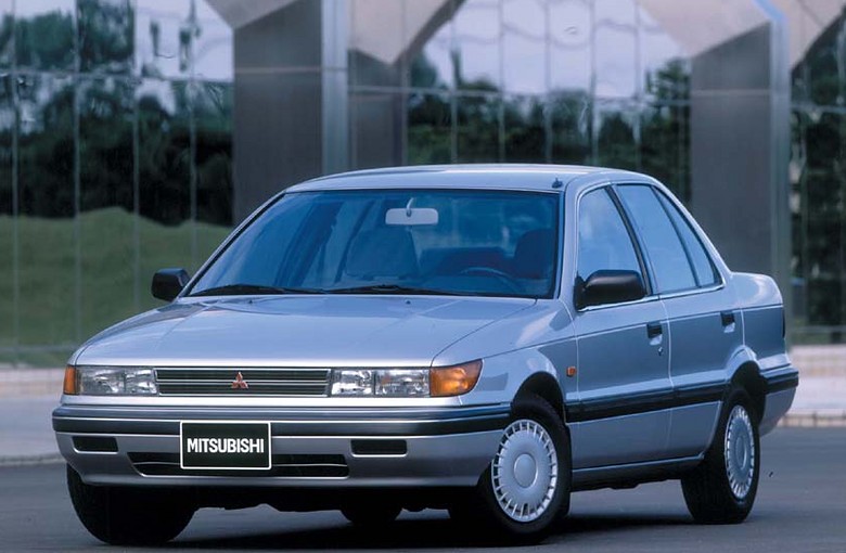 Piezas de repuesto Mitsubishi Lancer IV (1988 - 1992)